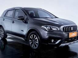 JUAL Suzuki SX4 S-Cross AT 2018 Abu-abu