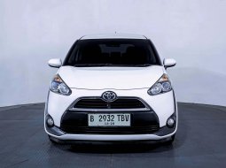 Toyota Sienta V CVT 2018