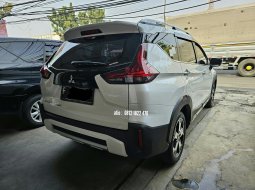 Mitsubishi Xpander Cross Premium AT ( Matic ) 2021 Putih Km  low 18rban Good Condition Siap Pakai 4