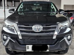 Toyota Fortuner VRZ Double Disc A/T ( Matic ) 2017 Hitam Km 63rban Mulus Gress Siap Pakai