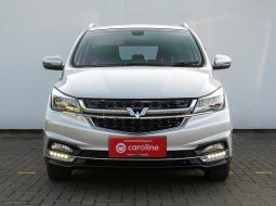 Wuling Cortez EX T AT 2022 Silver - TDP Remdah - Mobil Murah Bergaransi