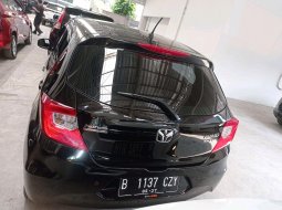 Honda Brio Satya E 1.2 AT 2022 Hitam 3