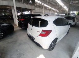 Honda Brio Rs 1.2 Automatic 2022 putih 4