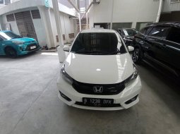 Honda Brio Rs 1.2 Automatic 2022 putih 1