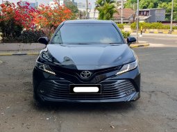 Toyota Camry 2.5 V 2019 hitam sunroof cash kredit proses bisa dibantu