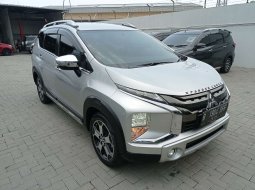 Mitsubishi Xpander Cross Premium Package AT 2021 Silver