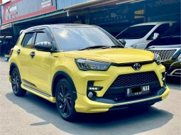 Toyota Raize 1.0T GR Sport CVT Kuning2022 3