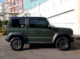 Suzuki Jimny MT 2023 manual jungle green hijau cash kredit bisa dibantu 4