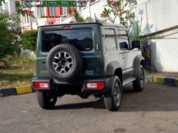 Suzuki Jimny MT 2023 manual jungle green hijau cash kredit bisa dibantu 5