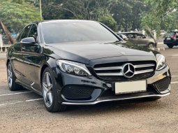 MERCEDES BENZ C200 AT HITAM 2018 KONDISI TERAWAT