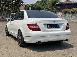 Mercedes-Benz C-Class C 300 2013 Putih 5