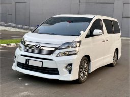 Toyota Vellfire Z 2015 Putih 2