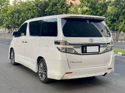 Toyota Vellfire Z 2015 Putih 6