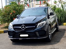 Mercedes-Benz GLE 400 Coupe 4MATIC AMG Line 2016 hitam 20ribuan mls