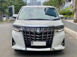 Toyota Alphard 2.5 G A/T 2020 Putih