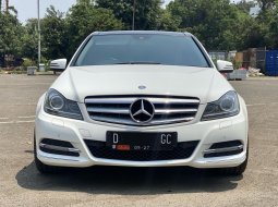 Mercedes-Benz C-Class C 300 2013 Putih 2