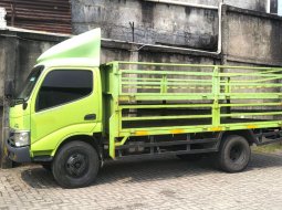 bln4+banBARU MURAH CDD Hino Dutro 130 HD bak besi 2015 air galon aqua