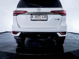 Toyota Fortuner New 4x2 2.8 GR Sport A/T DSL 2023 12