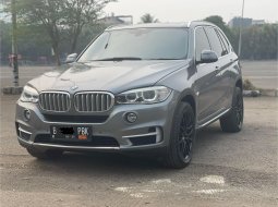 BMW X5 xDrive35i Executive 2016 Abu-abu