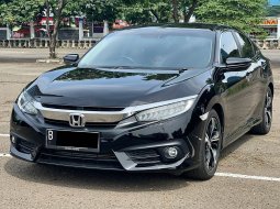 Honda Civic 1.5L Turbo 2017 Hitam 7