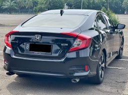 Honda Civic 1.5L Turbo 2017 Hitam 8