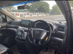 Nissan Elgrand Highway Star 2013 MPV 9