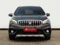 Suzuki SX4 S-Cross 1.5 AT 2022	Abu - Pajak Panjang - Dokumen Lengkap