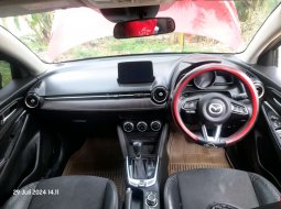 Mazda 2 GT 2017 SUV  - Mobil Murah Kredit 4