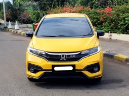 Honda Jazz RS CVT 2019 matic kuning km 37 rban pajak panjang cash kredit proses bisa dibantu