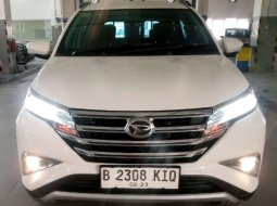 Daihatsu Terios R A/T 2023 Putih