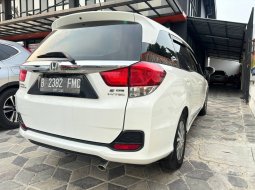 Honda Mobilio E Prestige Matic Tahun 2015 Kondisi Mulus Terawat Istimewa Seperti Baru 8