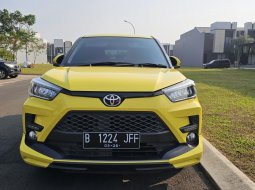 Jual mobil Toyota Raize 1.0 GR Turbo 2021 Kuning TDP 17an KM50Ruan TGN PERTAMA