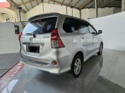 Toyota Avanza Veloz 1.5 AT ( Matic ) 2013 Silver km 129rban  tangerang 4