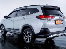 Toyota Rush Variasi Populer 2022 Silver 2