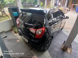 Daihatsu Ayla 1.0L X AT 2022 Hitam 6