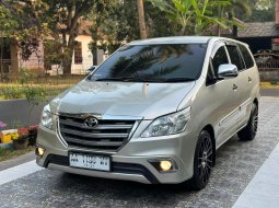 Toyota Kijang Innova E 2013 manual bensin