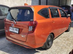 Daihatsu Sigra 1.2 X AT 2023 Orange 5