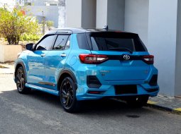 Toyota Raize 1.0T GR Sport CVT (Two Tone) 2021 biru matic pajak panjang cash kredit proses bisa 4