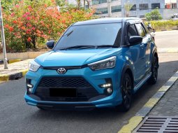 Toyota Raize 1.0T GR Sport CVT (Two Tone) 2021 biru matic pajak panjang cash kredit proses bisa 2