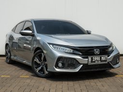 Honda Civic 2018 Hatchback AT - Garansi 1 Tahun