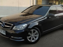 Jual mobil Mercedes-Benz C200 1.8 CGI 2013 Hitam KM56Rbuan Mulus SIap PAKE