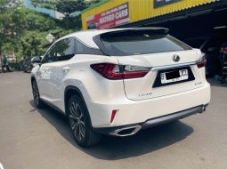 Lexus RX 300 Luxury Putih 4