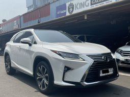 Lexus RX 300 Luxury Putih 2