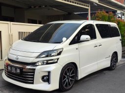 Vellfire GS 2013