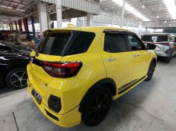 Toyota Raize 1.0T GR Sport CVT (One Tone) 2021 Kuning 6