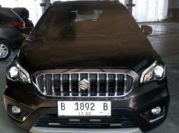 Suzuki SX4 S-Cross AT 2018 Abu-abu