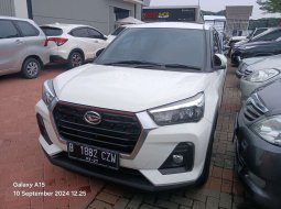 Daihatsu Rocky 1.2 X CVT 2022 Putih