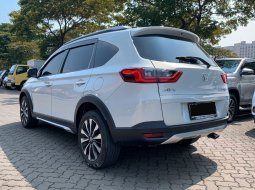 Honda BR-V Prestige CVT with Honda Sensing 2022 4