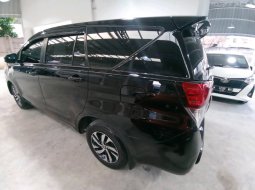 Toyota Innova 2.0 V AT 2021 4