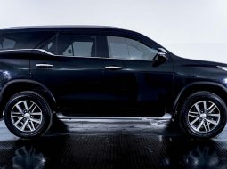 JUAL Toyota Fortuner 2.4 VRZ AT 2019 Hitam 5